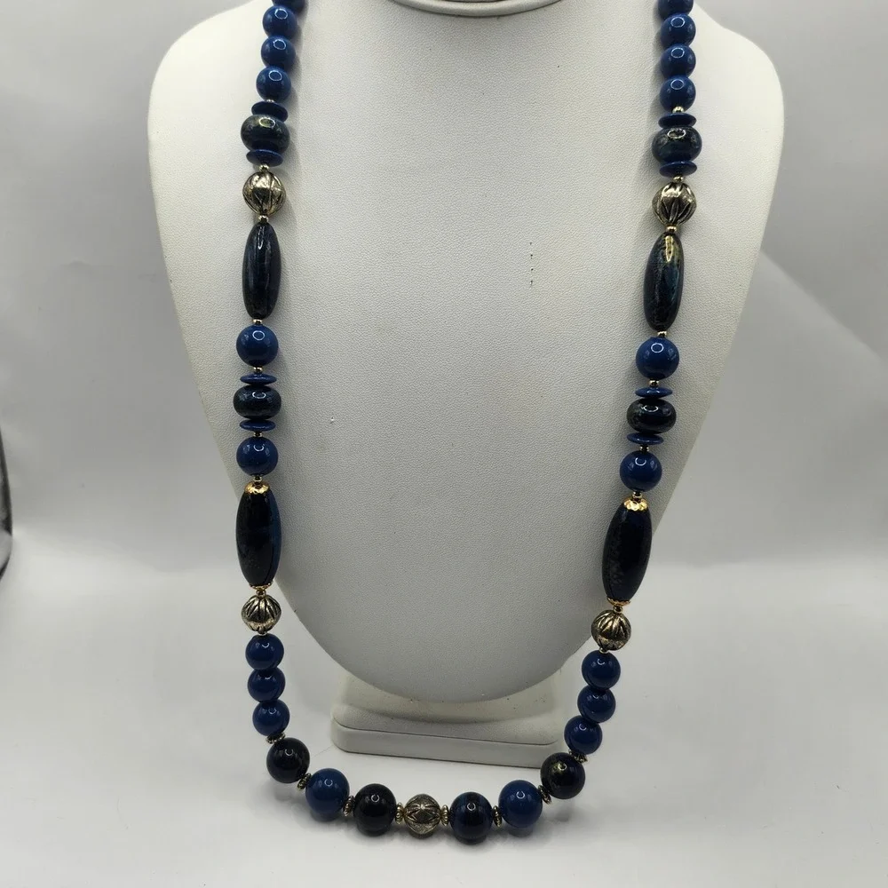 Vintage Blue‎ Beaded Necklace Gold Tone Accents Marbled Oval Beads Boho Style